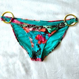 Vix bikini size small